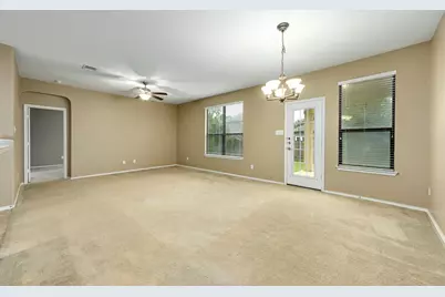 1029 Hyde Park Drive, Round Rock, TX 78665 - Photo 8