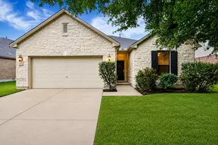 1029 Hyde Park Dr, Round Rock, TX 78665 - Photo 1
