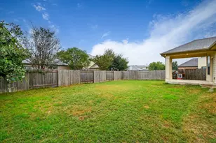 1029 Hyde Park Dr, Round Rock, TX 78665 - Photo 20