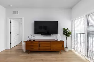 2500 Longview St, Austin, TX 78705 - Photo 16