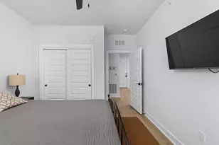 2500 Longview St, Austin, TX 78705 - Photo 24