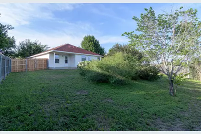 6013 Constellation Circle, Del Valle, TX 78617 - Photo 20
