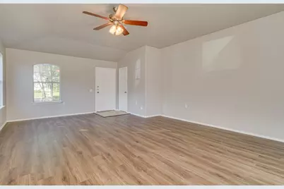 6013 Constellation Circle, Del Valle, TX 78617 - Photo 6