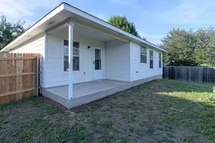 6013 Constellation Cir, Del Valle, TX 78617 - Photo 2