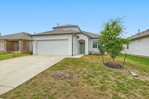 359 Apache Plum Dr, Kyle, TX 78640 - Photo 4