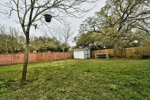 8605 Ganttcrest Dr, Austin, TX 78749 - Photo 24