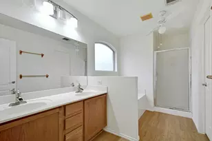 8605 Ganttcrest Dr, Austin, TX 78749 - Photo 16