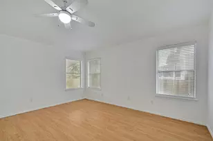 8605 Ganttcrest Dr, Austin, TX 78749 - Photo 14