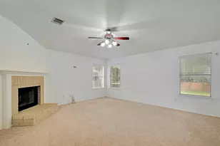 8605 Ganttcrest Dr, Austin, TX 78749 - Photo 8
