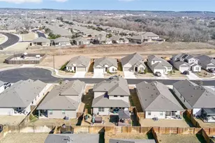 110 Rainmaker Cv, Bastrop, TX 78602 - Photo 4