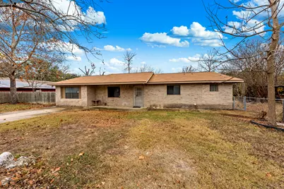 311 Leslie Drive, Kerrville, TX 78028 - Photo 4