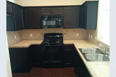 155 Creekside Villa Drive, Kyle, TX 78640 - Photo 4