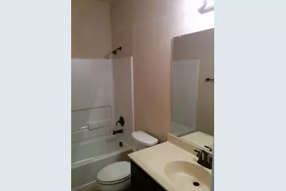 155 Creekside Villa Drive, Kyle, TX 78640 - Photo 10