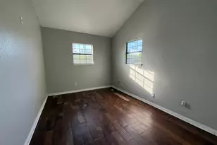 5609 Gloucester Ln, Austin, TX 78723 - Photo 4