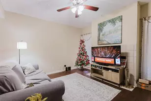 1910 Robbins Pl, Austin, TX 78705 - Photo 1