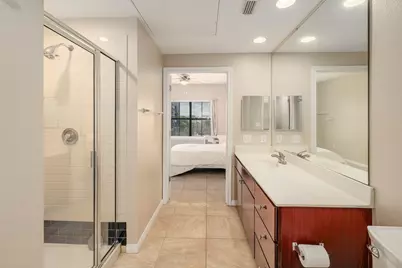 2505 San Gabriel Street #304, Austin, TX 78705 - Photo 10