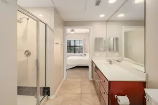 2505 San Gabriel St, Austin, TX 78705 - Photo 10