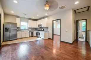 3704 Harmon Ave, Austin, TX 78705 - Photo 2