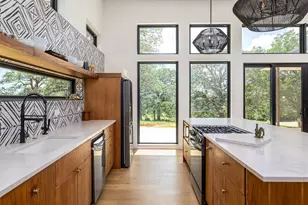 2181 Co Rd 481, Thrall, TX 76578 - Photo 6
