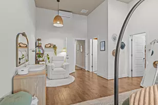 317 Bridgeford Dr, Austin, TX 78745 - Photo 22