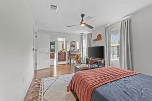 317 Bridgeford Dr, Austin, TX 78745 - Photo 28