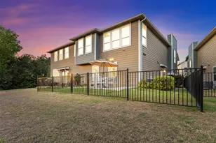 317 Bridgeford Dr, Austin, TX 78745 - Photo 40