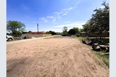 5206 N Imperial Drive, Austin, TX 78724 - Photo 16