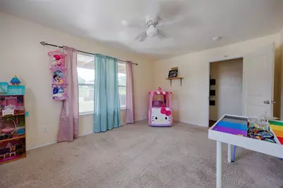 113 Thiele Drive, Yoakum, TX 77995 - Photo 14