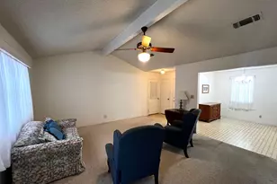 240 S Reed Circle, La Grange, TX 78945 - Photo 2