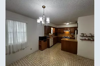 240 S Reed Circle, La Grange, TX 78945 - Photo 8