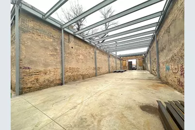 110 W 1st Street, Taylor, TX 76574 - Photo 2