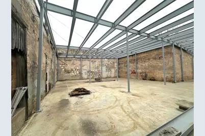 110 W 1st Street, Taylor, TX 76574 - Photo 6