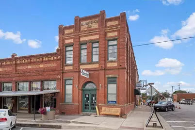 101 SW 1st Street #F, Elgin, TX 78621 - Photo 2