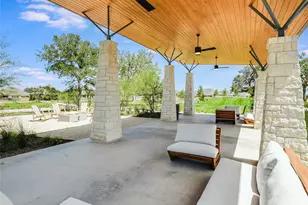 612 Jefferson Dr, Kyle, TX 78640 - Photo 36