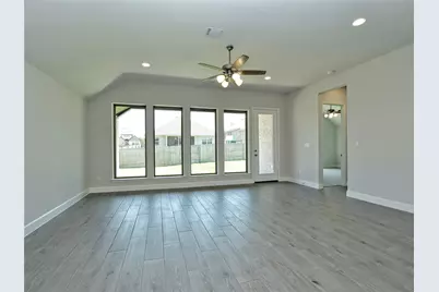612 Jefferson Drive, Kyle, TX 78640 - Photo 6