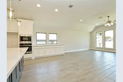 612 Jefferson Drive, Kyle, TX 78640 - Photo 8