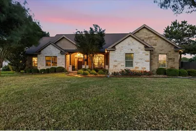 111 Axis Trail, Bastrop, TX 78602 - Photo 4