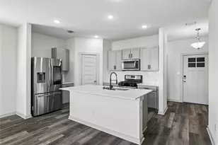 504 Big Cypress Bayou Rd, Hutto, TX 78634 - Photo 12