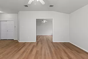 3904 Cadoz Ct, Austin, TX 78728 - Photo 20