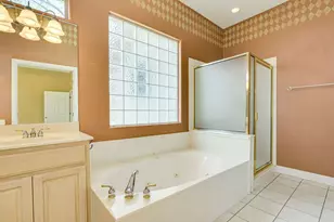 207 Flamingo Cir, Highland Haven, TX 78654 - Photo 12