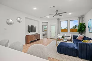 439 Lucky Ave, Elgin, TX 78621 - Photo 10