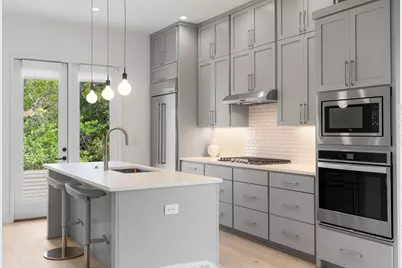 2520 Sutherland Street, Austin, TX 78746 - Photo 2