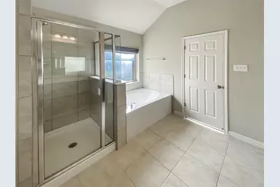 22621 Fountaingrass Lane, Lago Vista, TX 78645 - Photo 18