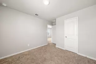 154 Solitude Dr, San Marcos, TX 78666 - Photo 24