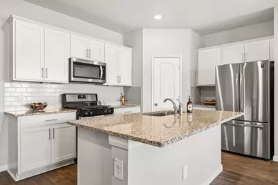 154 Solitude Drive, San Marcos, TX 78666 - Photo 8