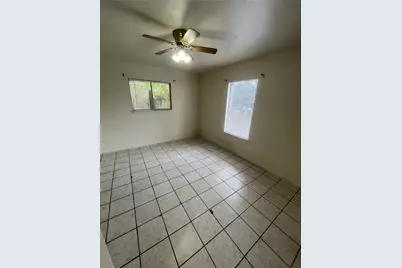 1002 Hillyer Street, San Marcos, TX 78666 - Photo 6