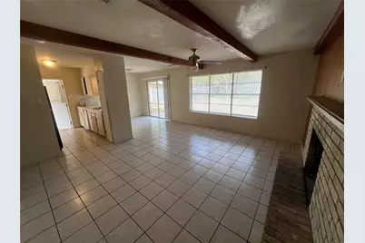 1002 Hillyer Street, San Marcos, TX 78666 - Photo 1