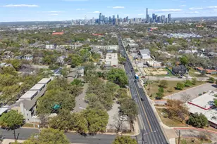 3018 S 1st St, Austin, TX 78704 - Photo 18