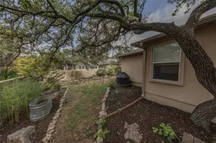 16 Villa Meadow E, Wimberley, TX 78676 - Photo 26