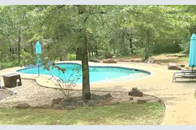 247 Campfire Way, Smithville, TX 78957 - Photo 2